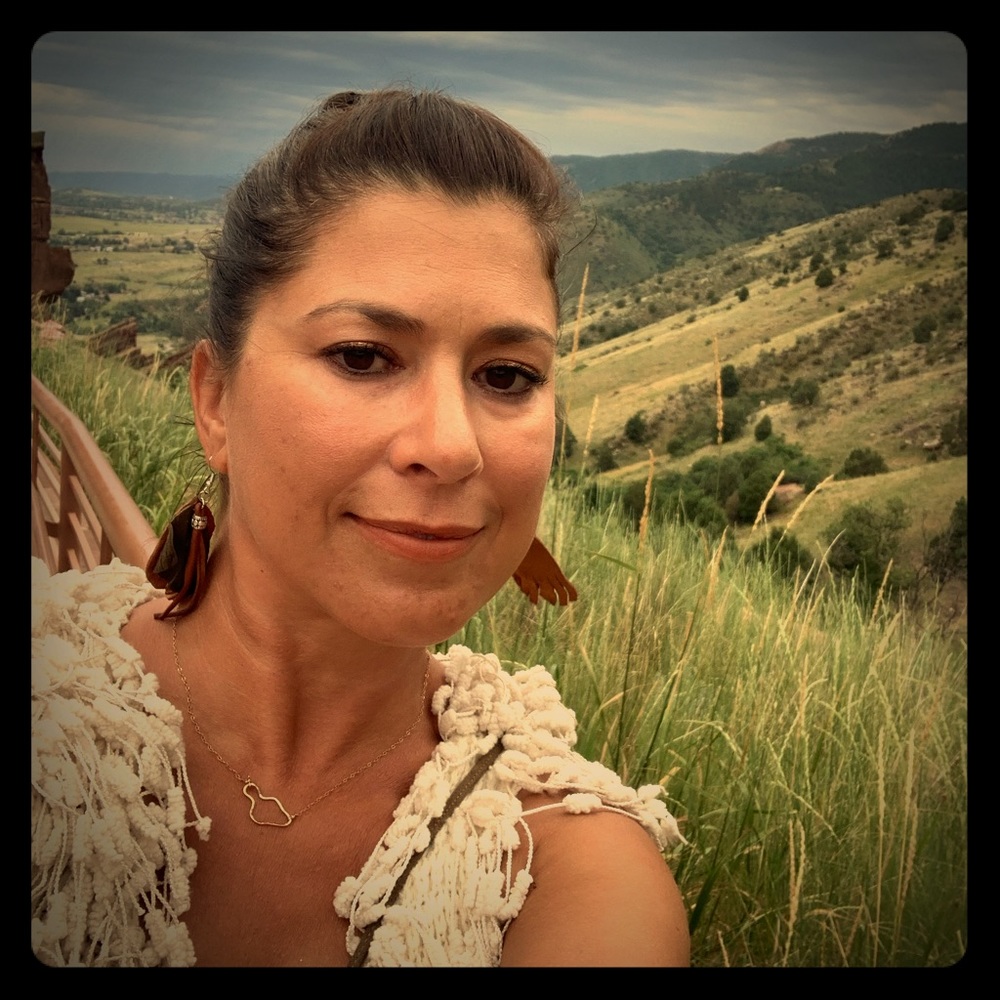 Meet your posher, Jennifer